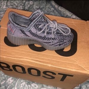 Toddler 8c Yeezy Boost Beluga